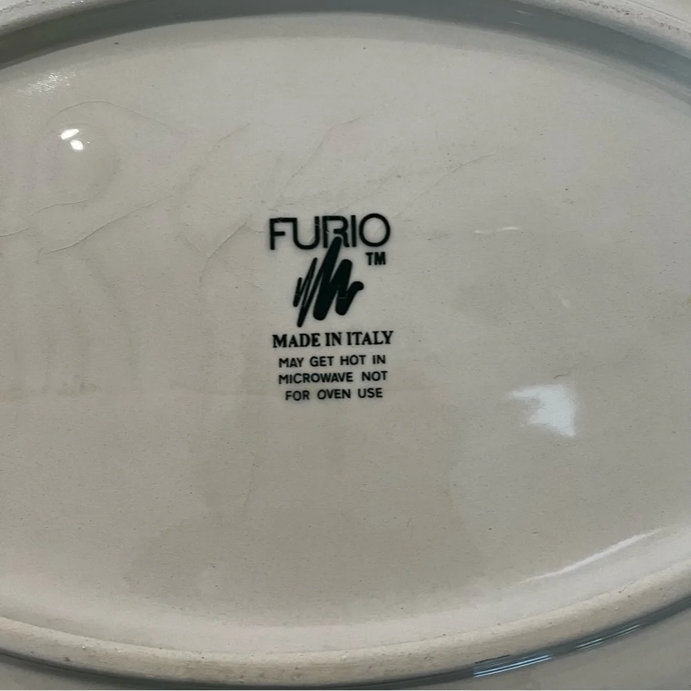 Furio Christmas Tree Sponge Paint Oval Serving Platter Made In Italy. 16” x 11.5
